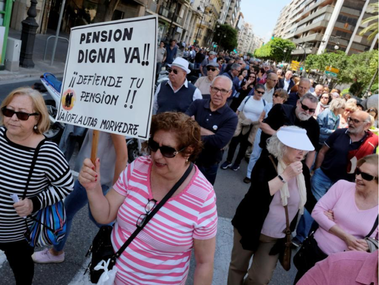 ¿Qué hay detrás de la Reforma de Pensiones? Por Eduardo Luque y Ramón Franquesa